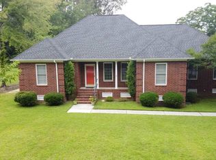 1327 Fairlane Dr, Florence, SC 29505