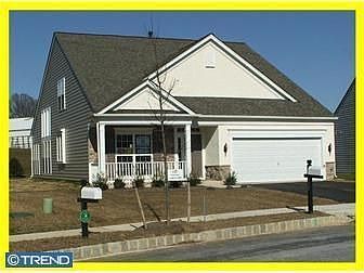 1st image of 120 Lantana Dr