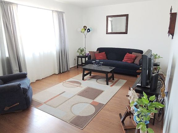 2nd image of 8504 Arboleda Dr