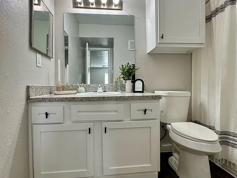 Creeks Edge Apartments — Photo 72