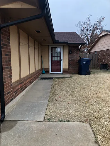 1148 SW 77th Ter Photo 1