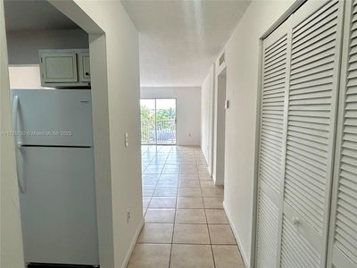 1085 W 68th St APT 210, Hialeah, FL, 33014