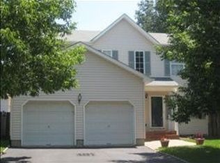 815 Grandview St, Middlesex, NJ 08846