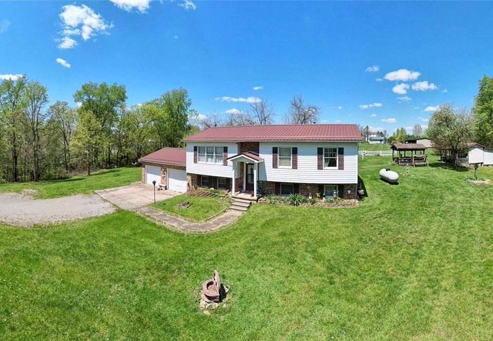 305 Bridge St, Senecaville, OH 43780 Zillow