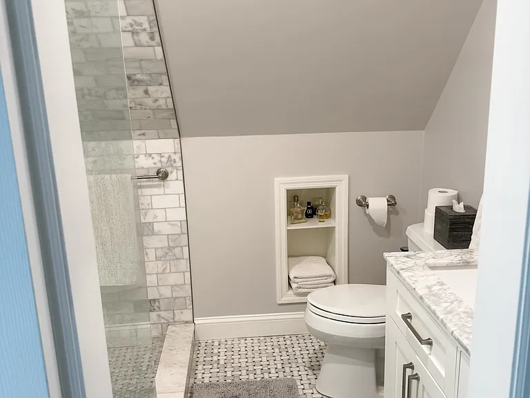 1558 Scriven Ave — Photo 4