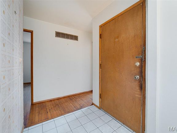 3rd image of 4377 Varano Dr