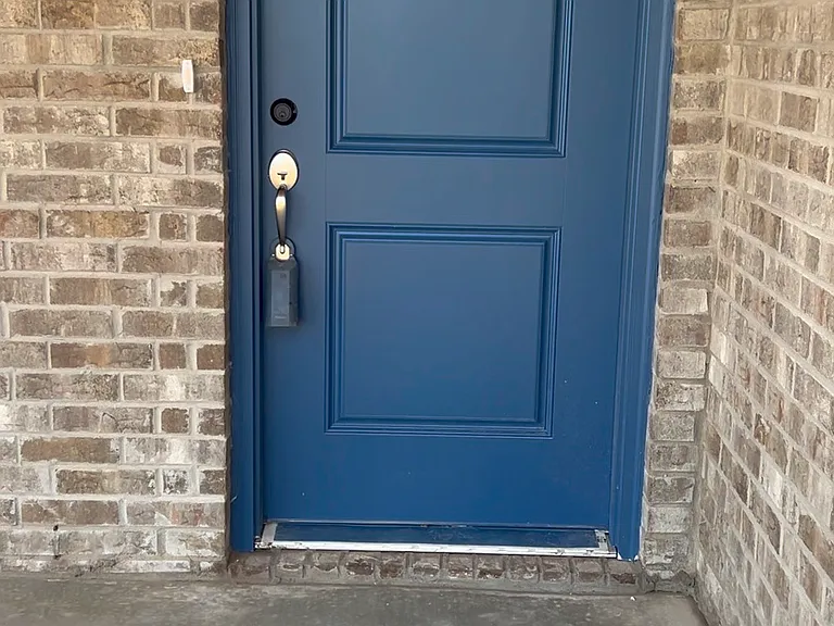 4405 Beacon Rd — Photo 3