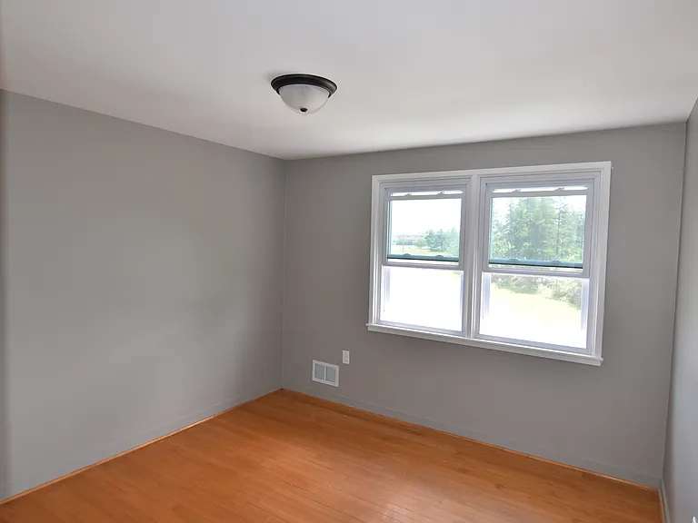 162 Panther St — Photo 5