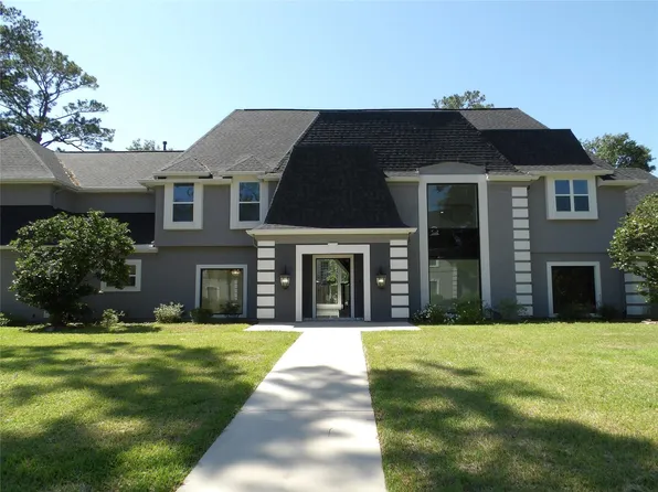 5623 Theall Rd, Houston, TX 77066