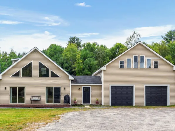87 Annabessacook Road, Winthrop, ME 04364