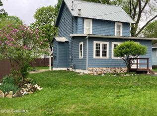 42 Peck Ave, Glens Falls, NY 12801