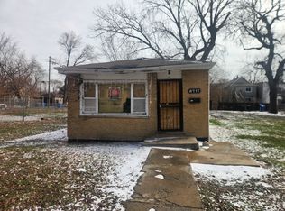 6717 S Rhodes Ave, Chicago, IL 60637