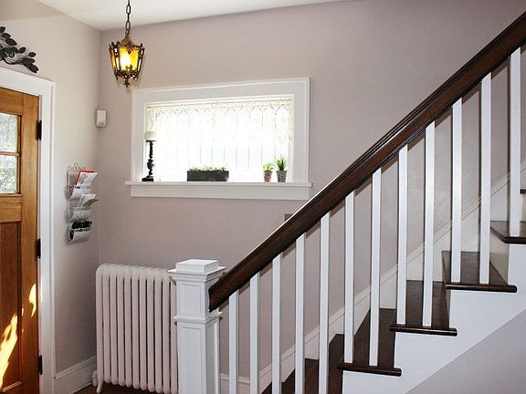 3rd image of 288 S Allen St #House