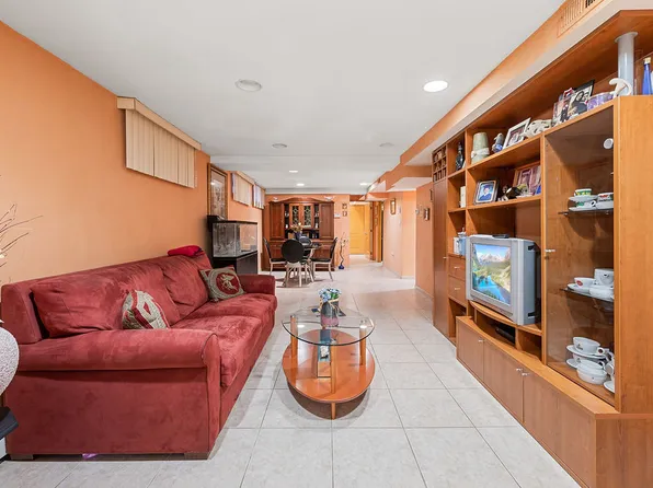 7325 14th Avenue image 19 of 52