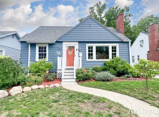 865 Aberdeen St NE, Grand Rapids, MI 49505