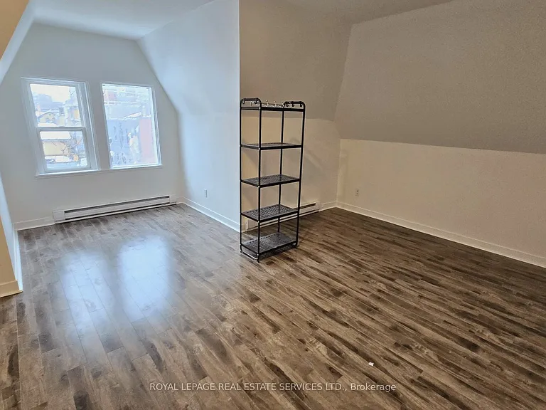 118 Pembroke St #3 — Photo 6