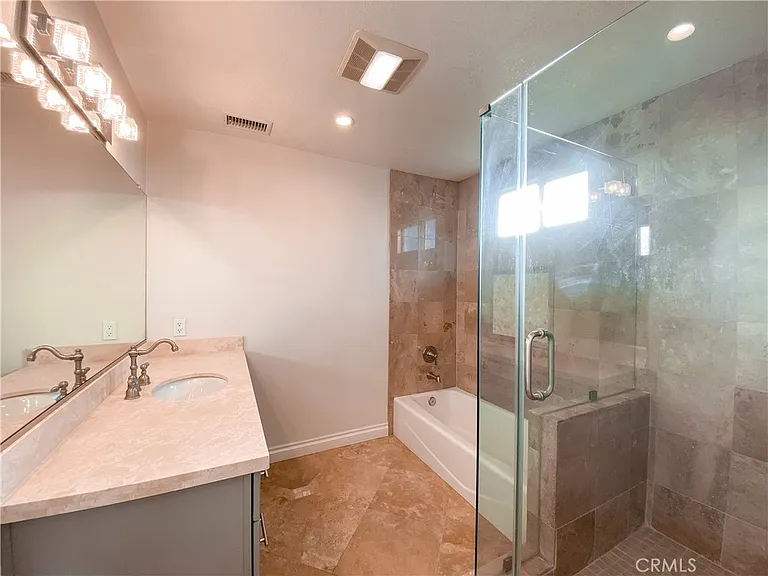 14 Porter — Photo 20