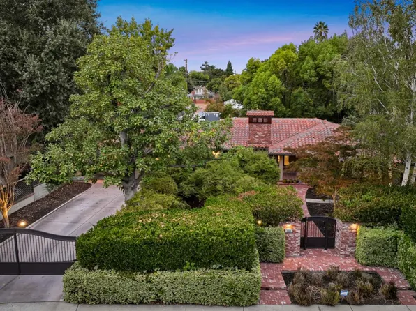 133 Hintze Ave, Modesto, CA 95354