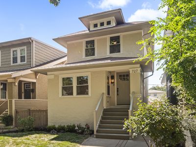 727 Wenonah Ave, Oak Park, IL, 60304