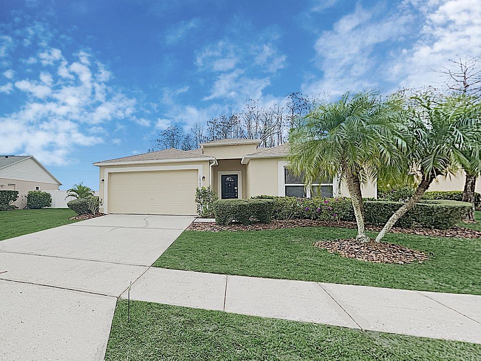 1st image of 10549 Fairhaven Way