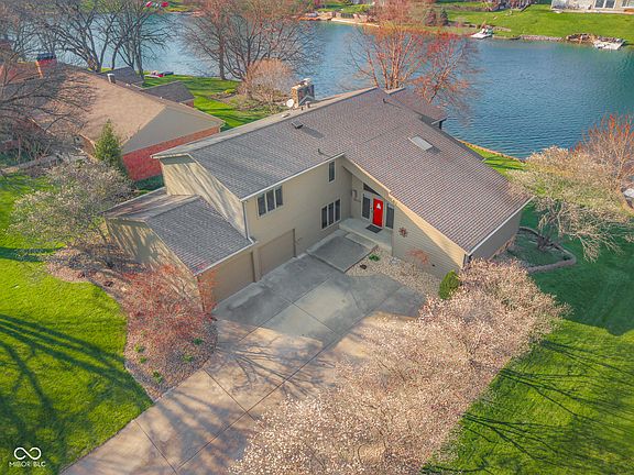 2nd image of 3830 Cove Rd
