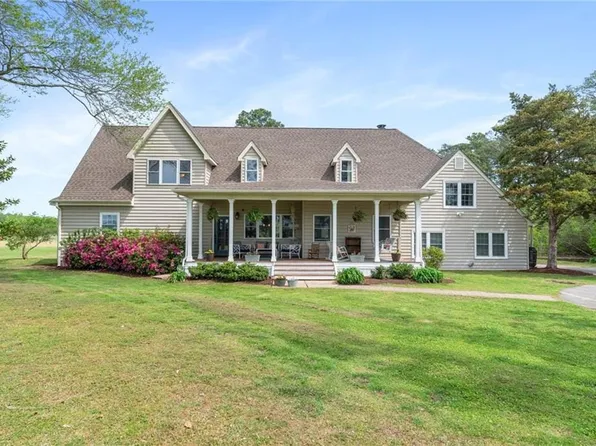 1428 N Muddy Creek Rd, Virginia Beach, VA 23456