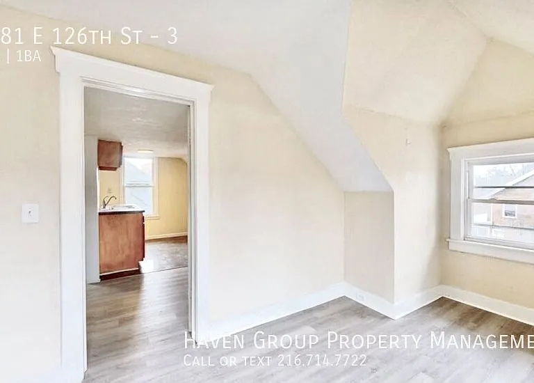 2681 E 126th St #3 — Photo 6
