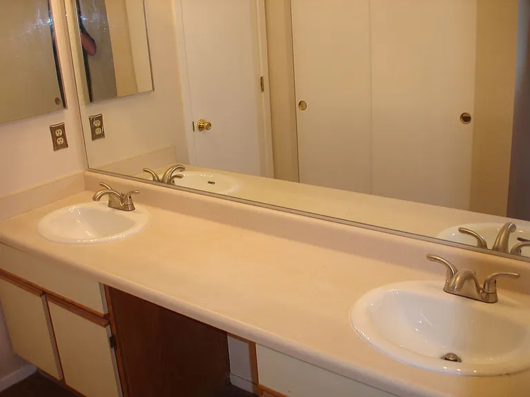 4071 Leeward Ct — Photo 16