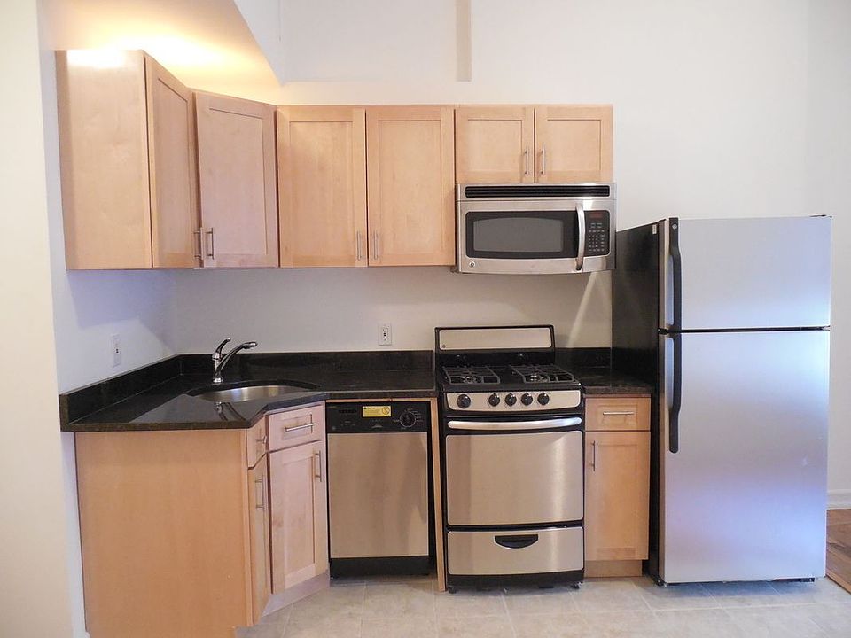 1st image of 22 E 93rd St APT 9