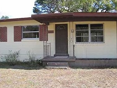 1st image of 3405 Palmway Dr