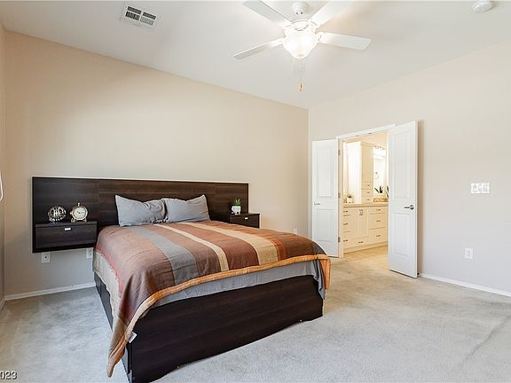 4th image of 3128 Kingbird Dr