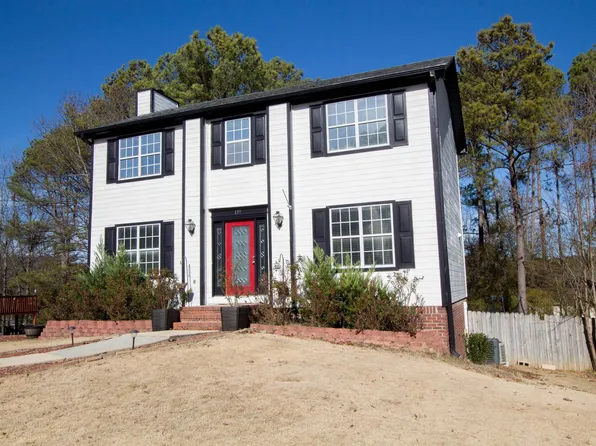 129 Pebble Dr, Alabaster, AL 35007