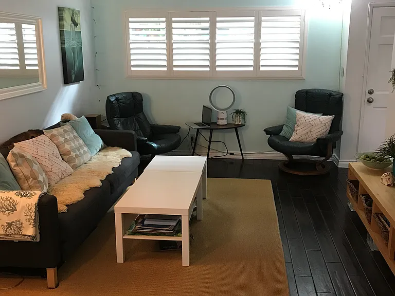 4040 Grand View Blvd — Photo 1