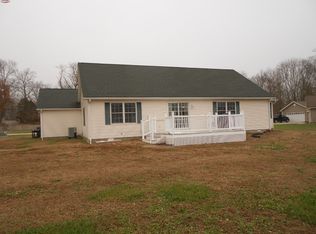 7169 Sammie Lane Ct, Terre Haute, IN 47805