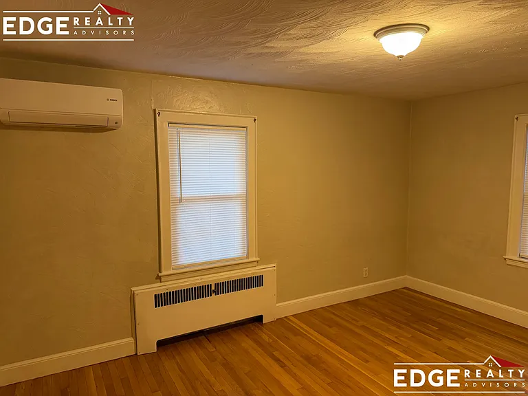 21 Wiltshire Rd #2 — Photo 2