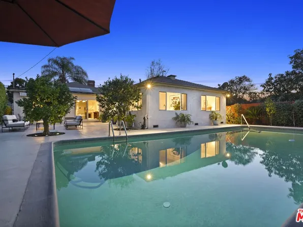 11525 Huston St, North Hollywood, CA 91601