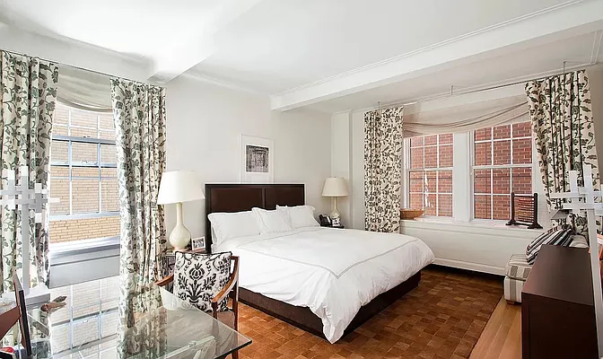 Rented by Compass | media 7