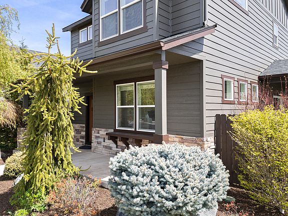 3rd image of 63250 NW Newhall Pl