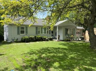 13 Jewett Ter, Worcester, MA 01605