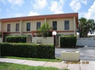 3844 NE 167th St #1, North Miami Beach, FL 33160