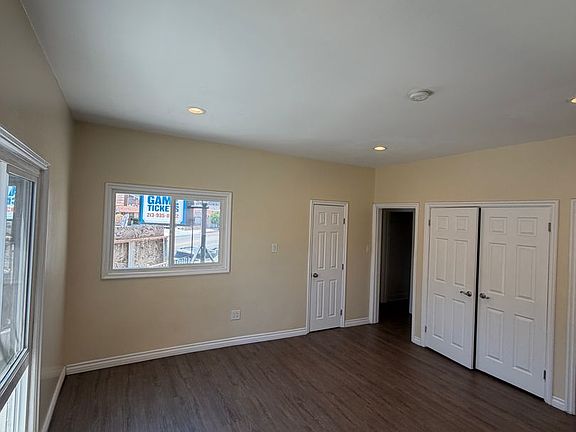 3rd image of 1361 W Sunset Blvd #Sun01