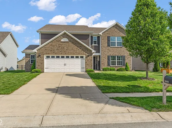 5644 Broadcaster Ln, Plainfield, IN 46168