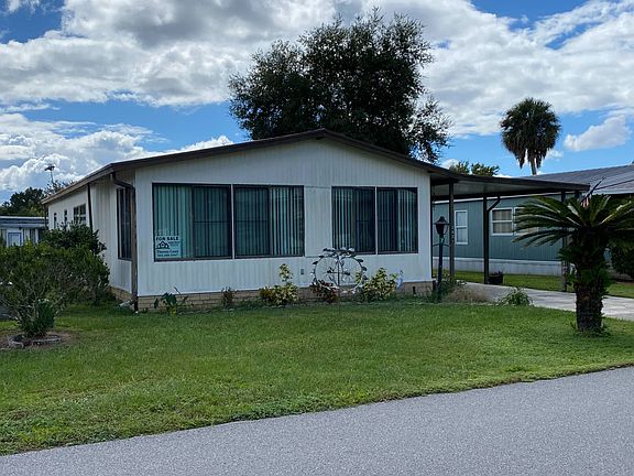 3rd image of 2421 Lakeside Dr
