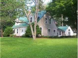 248 Middle St, Farmington, ME 04938