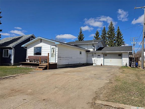 2nd image of 725 2nd AVENUE