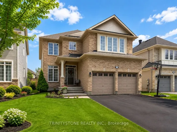 502 Dalewood Cres, Ottawa, ON K2S 0L2