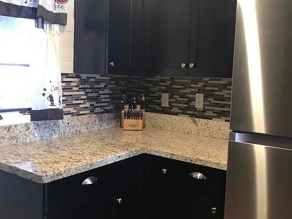 3rd image of 260 S Paseo Lobo