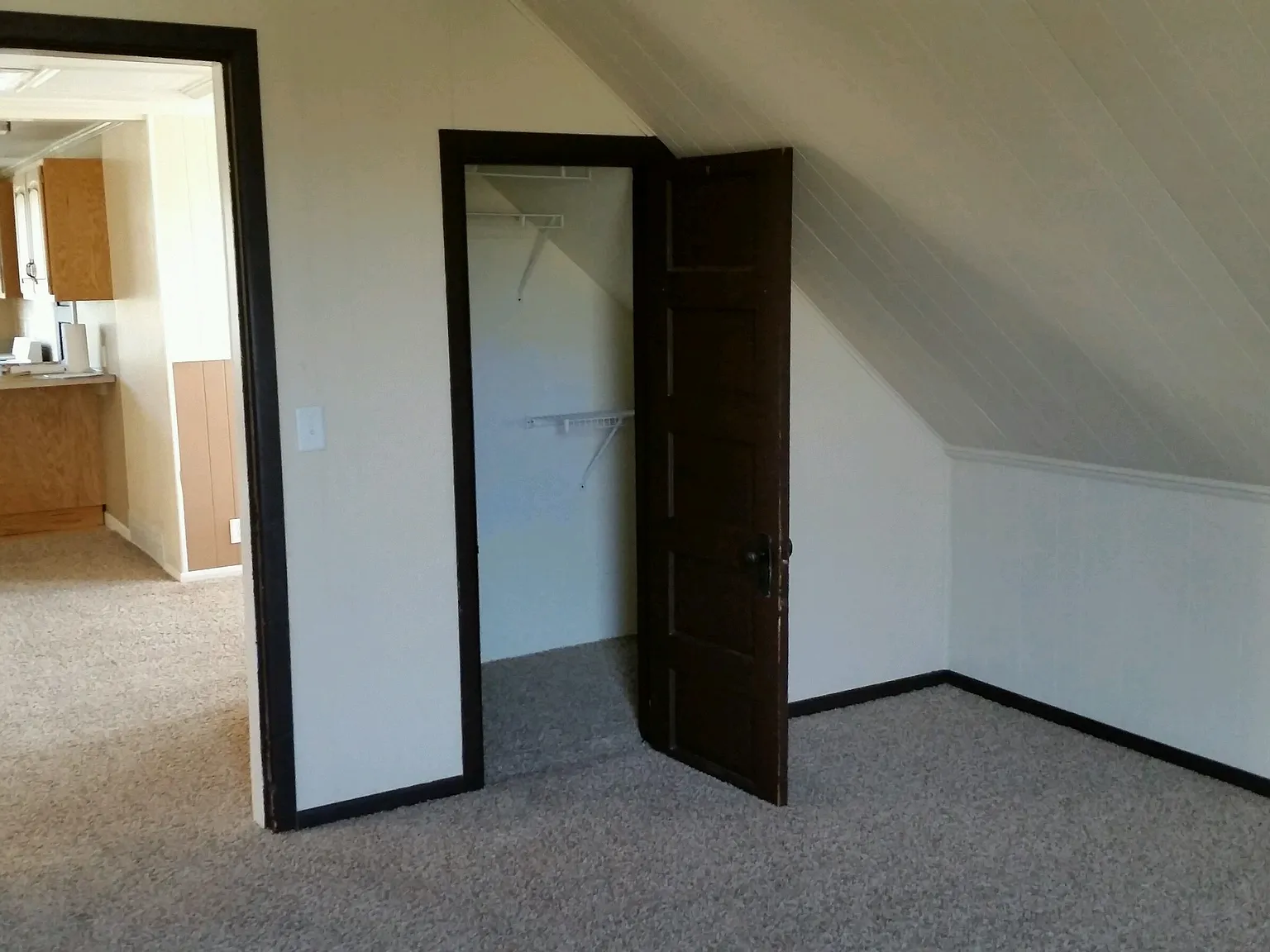 2 bed, 1107 sqft, $700 — Photo 4
