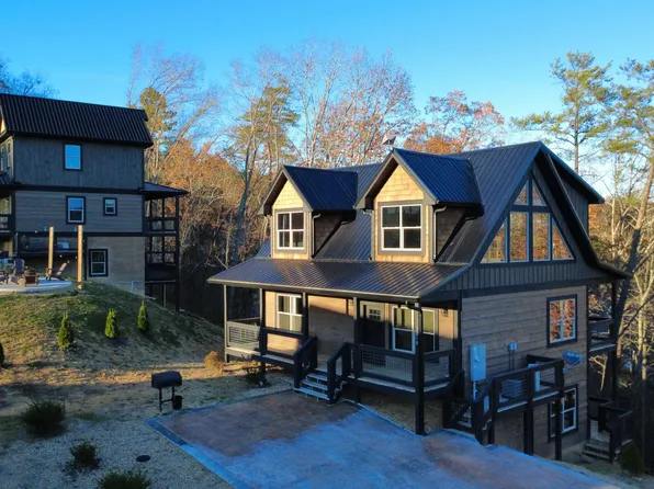 2218 Pinnacle Ridge Trl, Sevierville, TN 37876