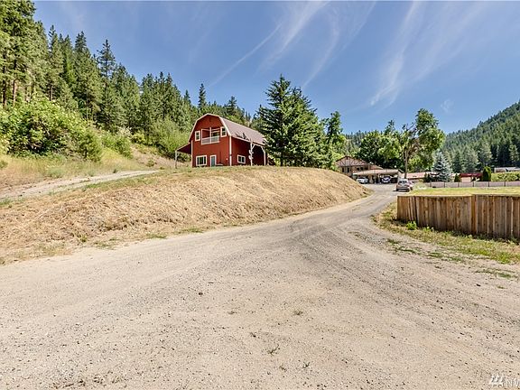 Two homes 13.49 acres.